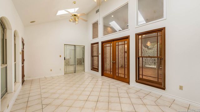 10911 Dedeke, New Braunfels, TX 78132