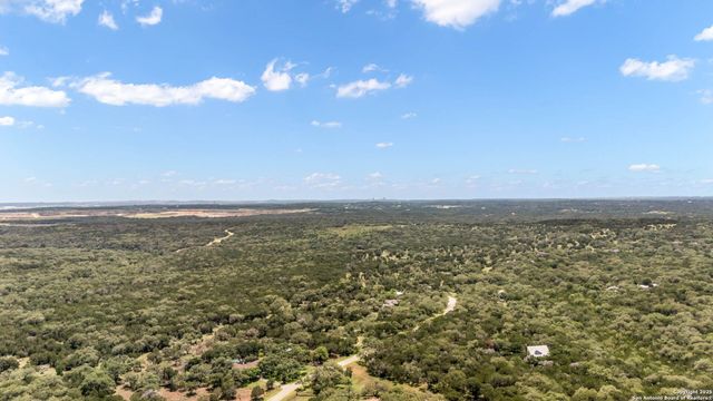 10911 Dedeke, New Braunfels, TX 78132