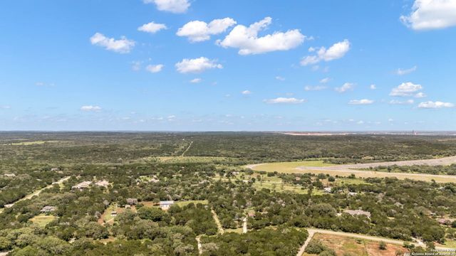 10911 Dedeke, New Braunfels, TX 78132