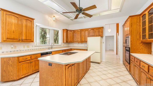 10911 Dedeke, New Braunfels, TX 78132