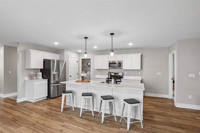 1620 Justice Way, Knoxville, IA 50138