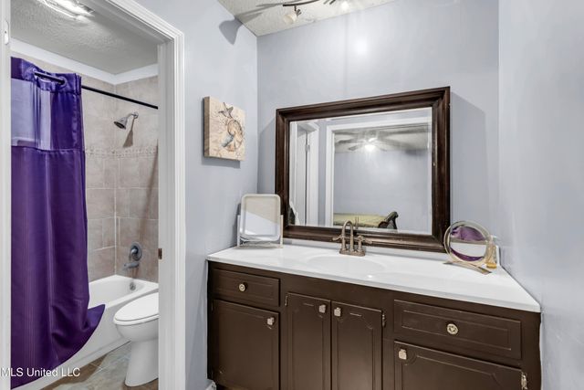 718 Briarwood Drive, Long Beach, MS 39560