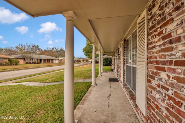 718 Briarwood Drive, Long Beach, MS 39560