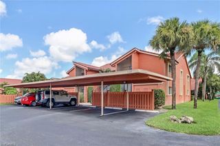 124 Cypress WAY E E5, Naples, FL 34110