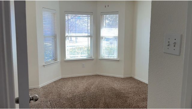 11104 Canton Avenue, Lubbock, TX 79423