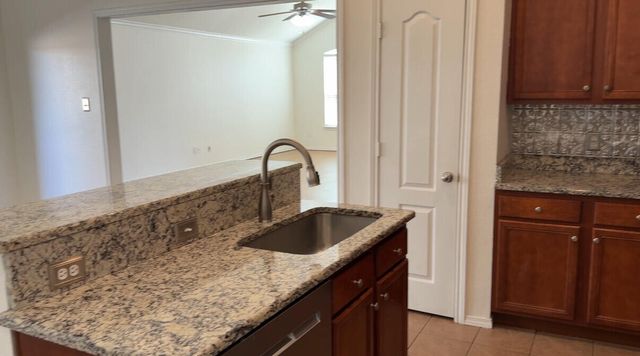 11104 Canton Avenue, Lubbock, TX 79423