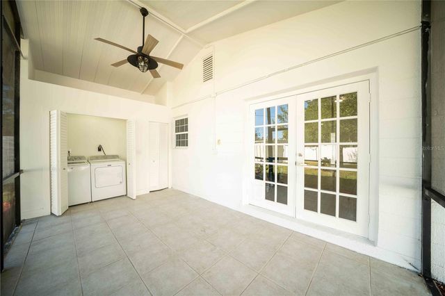 851 76TH AVENUE N, St Petersburg, FL 33702