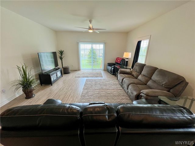 3050 Pleasant Avenue, Hamburg, NY 14075