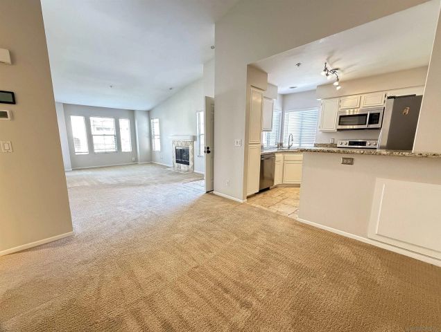 18680 Caminito Cantilena 236, San Diego, CA 92128