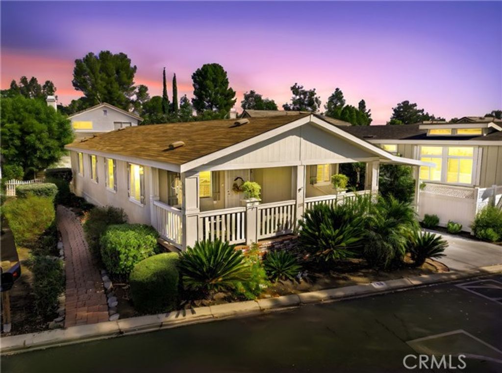 15111 Pipeline Avenue 158, Chino Hills, CA 91709