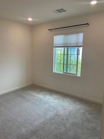 4374 Nautilus Way 8, Oceanside, CA 92056