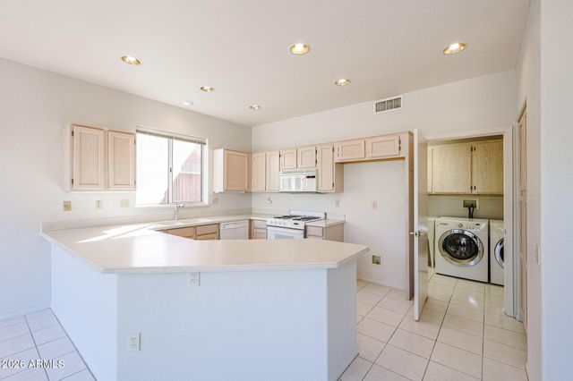 14104 W GUNSIGHT Drive, Sun City West, AZ 85375