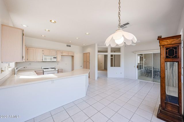 14104 W GUNSIGHT Drive, Sun City West, AZ 85375