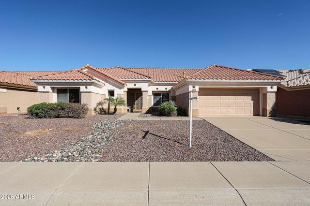 14104 W GUNSIGHT Drive, Sun City West, AZ 85375