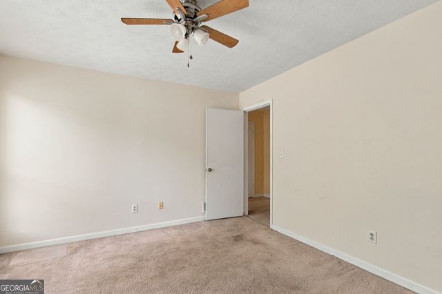 371 Saint Simons Cove, Lawrenceville, GA 30044