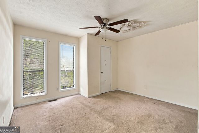 371 Saint Simons Cove, Lawrenceville, GA 30044