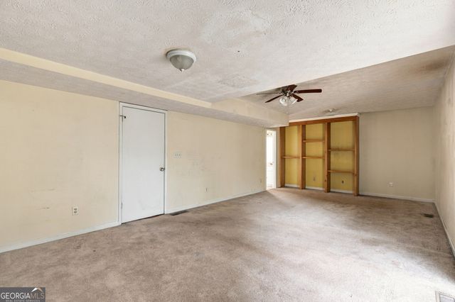 371 Saint Simons Cove, Lawrenceville, GA 30044