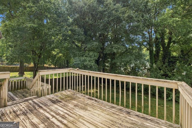371 Saint Simons Cove, Lawrenceville, GA 30044