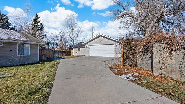 595 W Greenfield Circle, Grand Junction, CO 81504