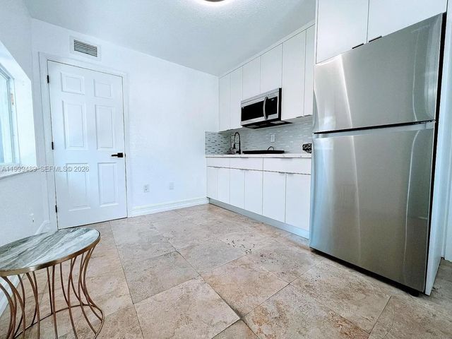 4310 SW 7th Street, Miami, FL 33134