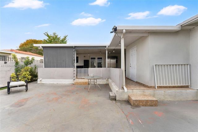 4310 SW 7th Street, Miami, FL 33134