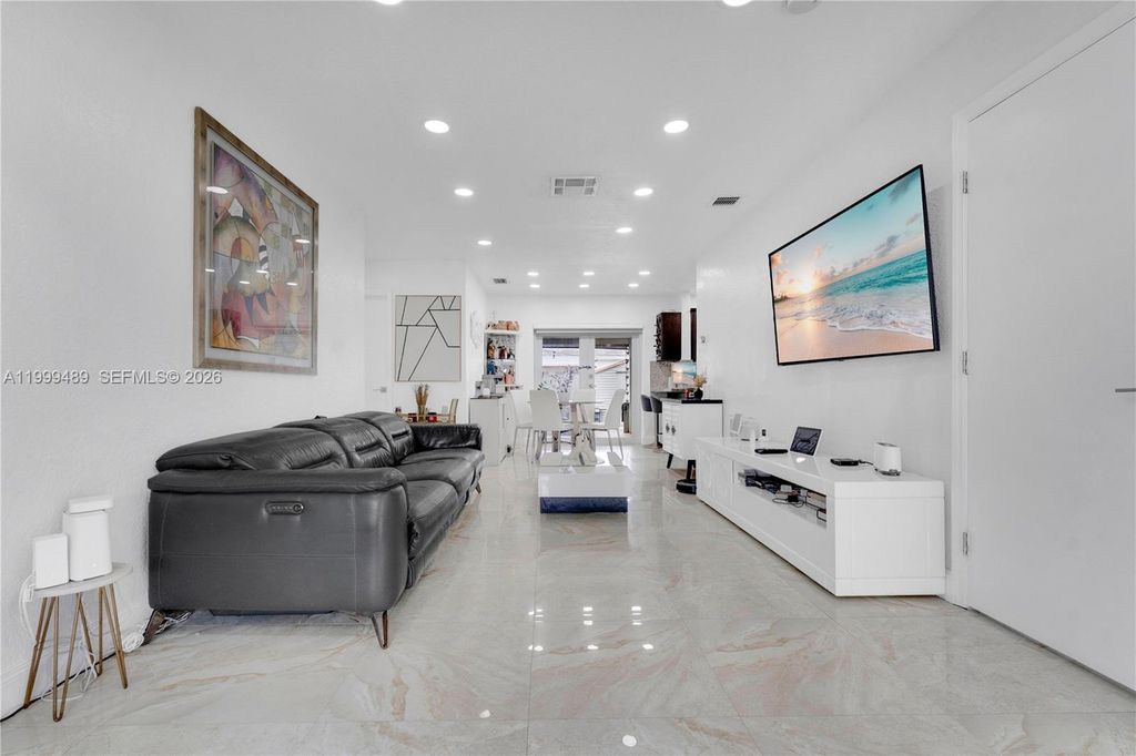 4310 SW 7th Street, Miami, FL 33134