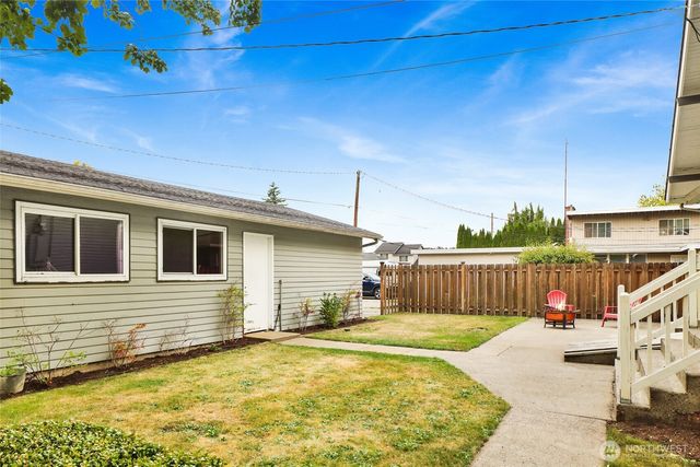 1218 Front Street, Lynden, WA 98264