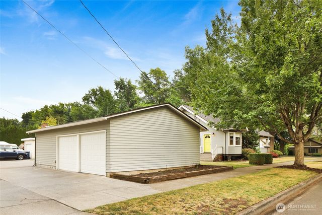 1218 Front Street, Lynden, WA 98264