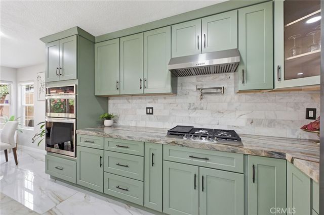 2407 Highland Pines Road, Pomona, CA 91767