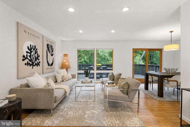 8719 GATESHEAD RD, Alexandria, VA 22309