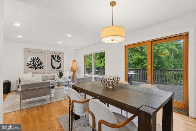 8719 GATESHEAD RD, Alexandria, VA 22309