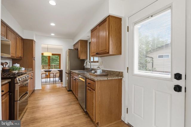 8719 GATESHEAD RD, Alexandria, VA 22309