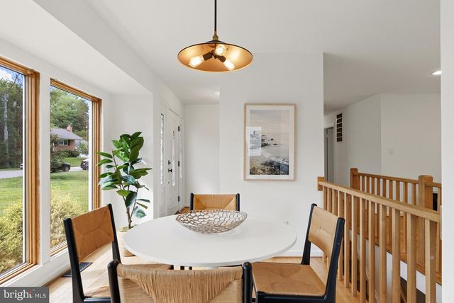 8719 GATESHEAD RD, Alexandria, VA 22309