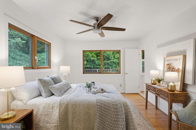 8719 GATESHEAD RD, Alexandria, VA 22309
