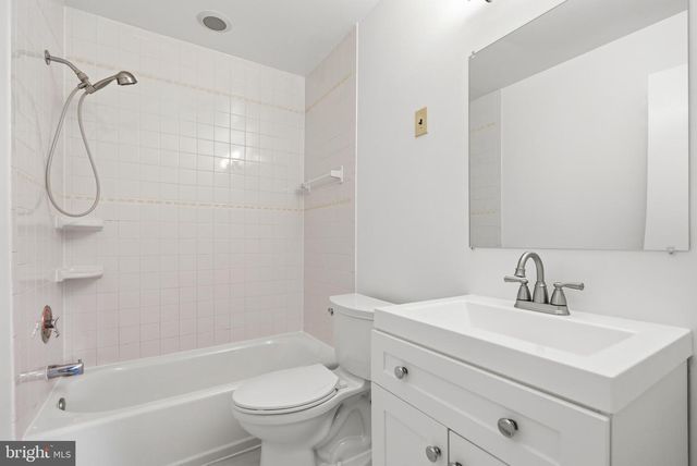 8719 GATESHEAD RD, Alexandria, VA 22309