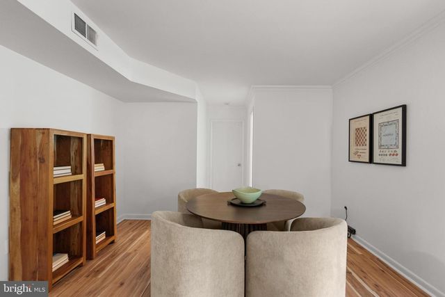 8719 GATESHEAD RD, Alexandria, VA 22309