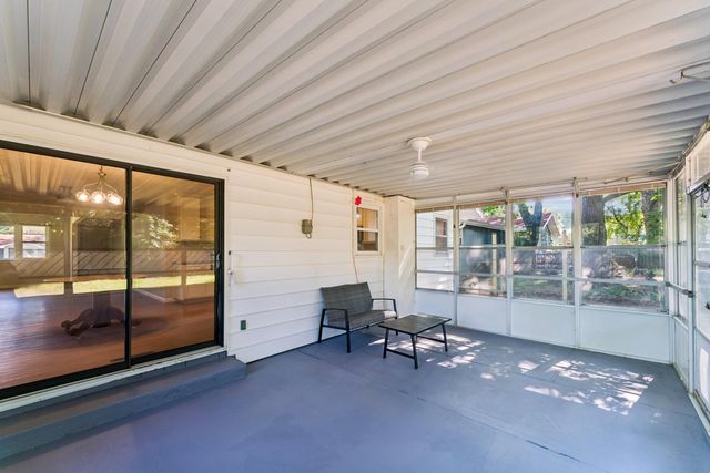 1206 E Rosebrier Street, Springfield, MO 65804