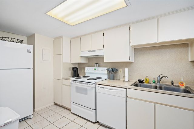 4000 Surfside Blvd 701, Corpus Christi, TX 78402