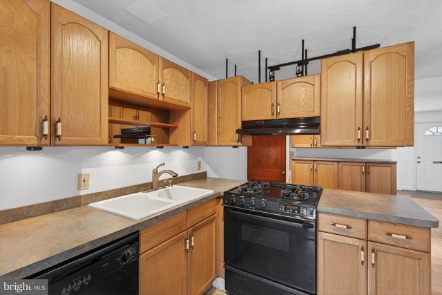 143 HERSHEY AVE, Lancaster, PA 17603