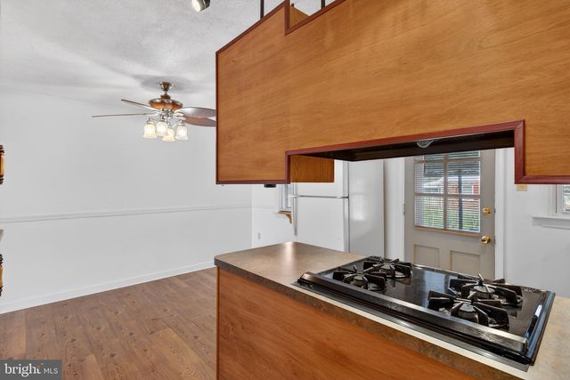 143 HERSHEY AVE, Lancaster, PA 17603