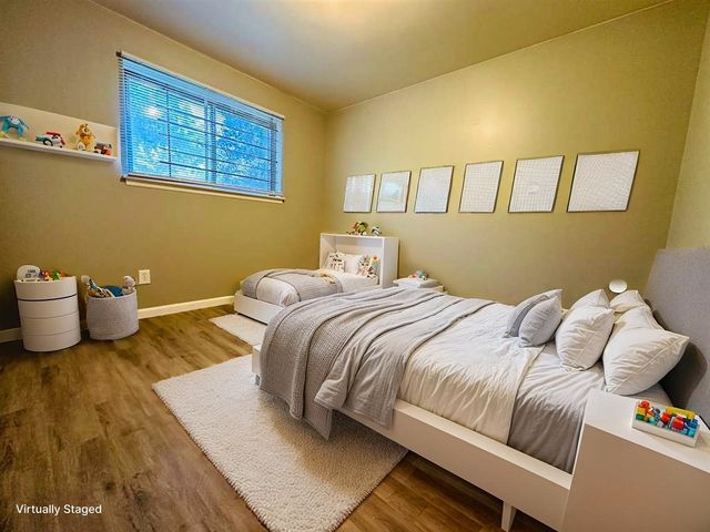 16599 Lenore Avenue, Detroit, MI 48219