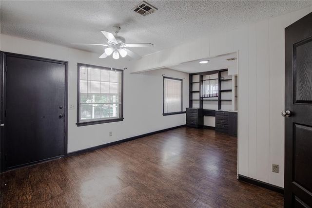 744 N Meridian Avenue, Oklahoma City, OK 73107