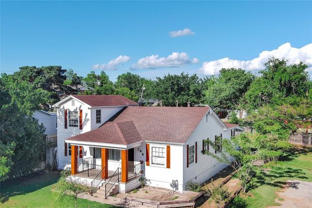 744 N Meridian Avenue, Oklahoma City, OK 73107
