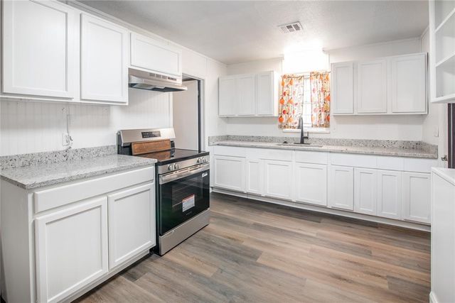 744 N Meridian Avenue, Oklahoma City, OK 73107