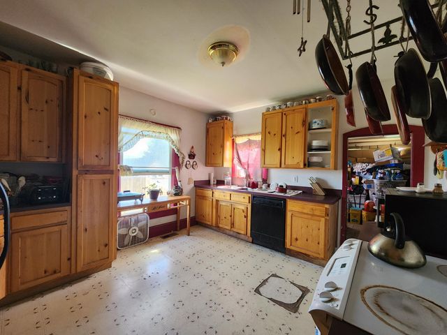 824 Grant Street, Klamath Falls, OR 97601