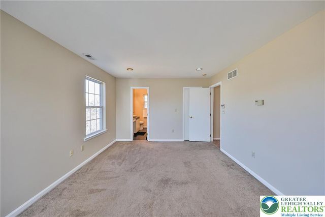 1965 Jenkins Drive, Easton, PA 18040