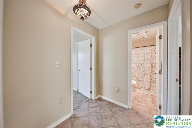 1965 Jenkins Drive, Easton, PA 18040