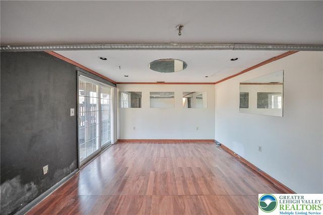 1965 Jenkins Drive, Easton, PA 18040