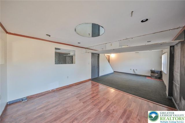 1965 Jenkins Drive, Easton, PA 18040