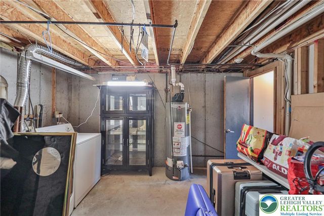 1965 Jenkins Drive, Easton, PA 18040